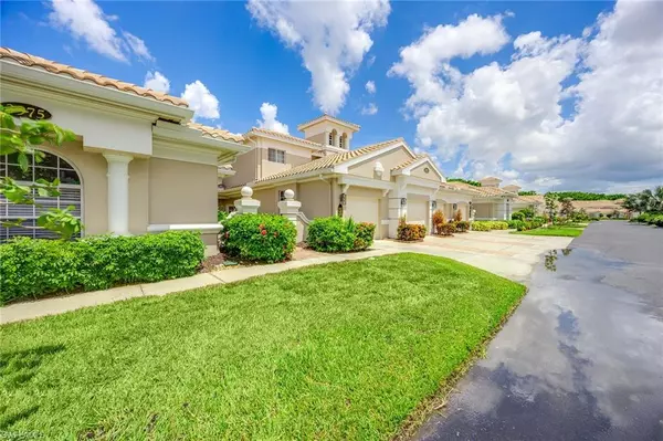 Naples, FL 34114,3975 Deer Crossing CT #201