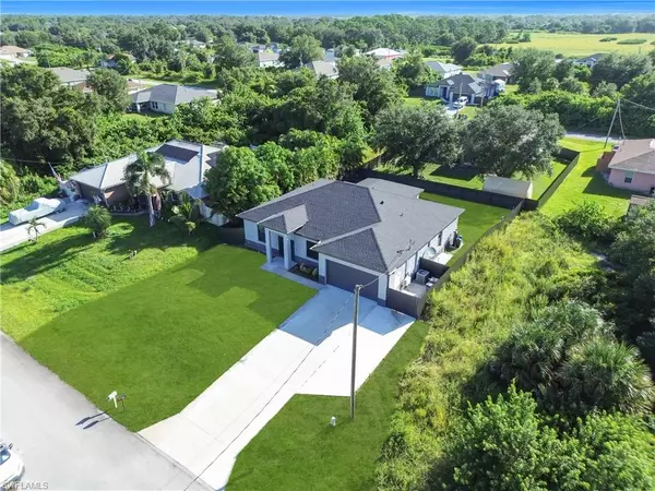 Lehigh Acres, FL 33974,431 Pinafore AVE