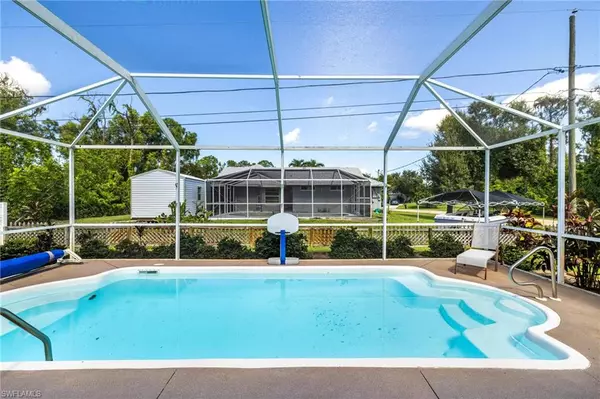 8241 Albatross RD, Fort Myers, FL 33967