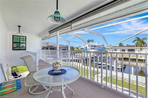 Marco Island, FL 34145,390 Waterleaf CT