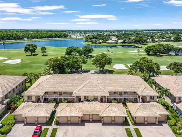 9113 Michael CIR #7, Naples, FL 34113