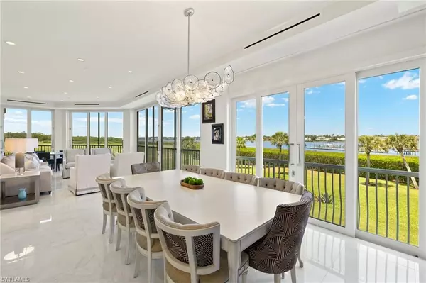 Naples, FL 34112,1520 STAR POINT LN #4-401