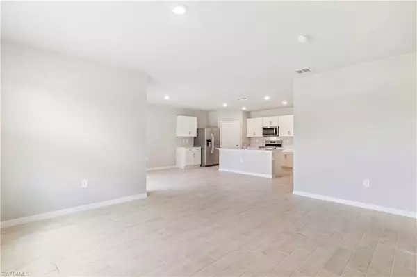 Labelle, FL 33935,3015 BIRWOOD CIR