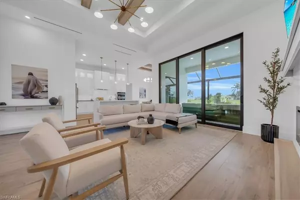 Naples, FL 34114,18018 Greenwood DR