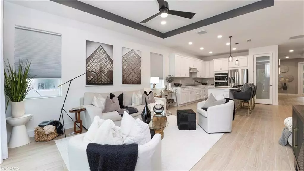 8857 Oceana WAY, Naples, FL 34114