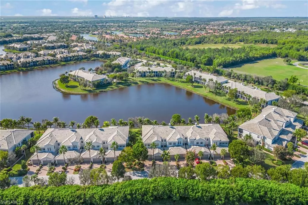 Naples, FL 34114,9275 Museo CIR #103