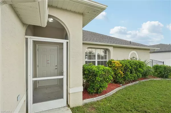 Cape Coral, FL 33991,910 SW 9TH AVE