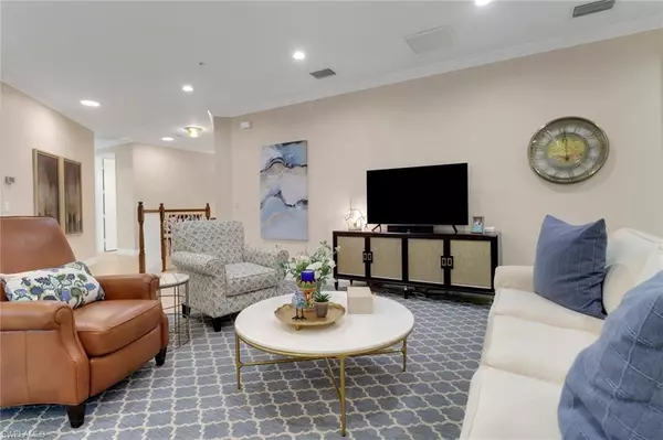 Naples, FL 34105,6502 Monterey PT #204