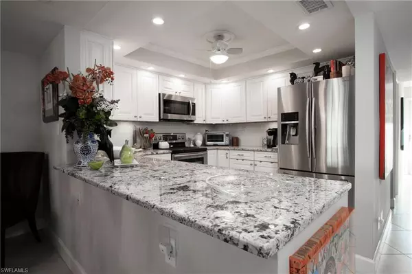 Naples, FL 34103,4200 Belair LN #113