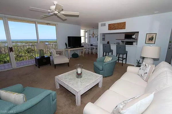 Naples, FL 34108,5550 Heron Point DR #504