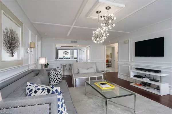 Naples, FL 34108,6849 Grenadier BLVD #1905