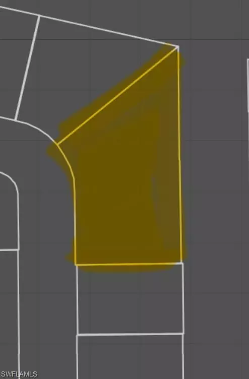 757 Langford ST, Lehigh Acres, FL 33974