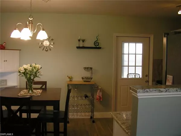 Naples, FL 34105,3432 Sacramento WAY