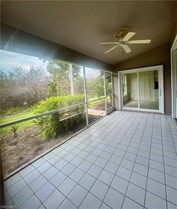 Naples, FL 34110,351 Emerald Bay CIR #R7