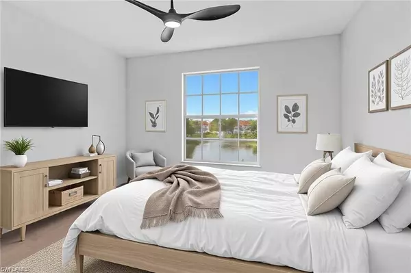 Naples, FL 34109,4720 Saint Croix LN #135