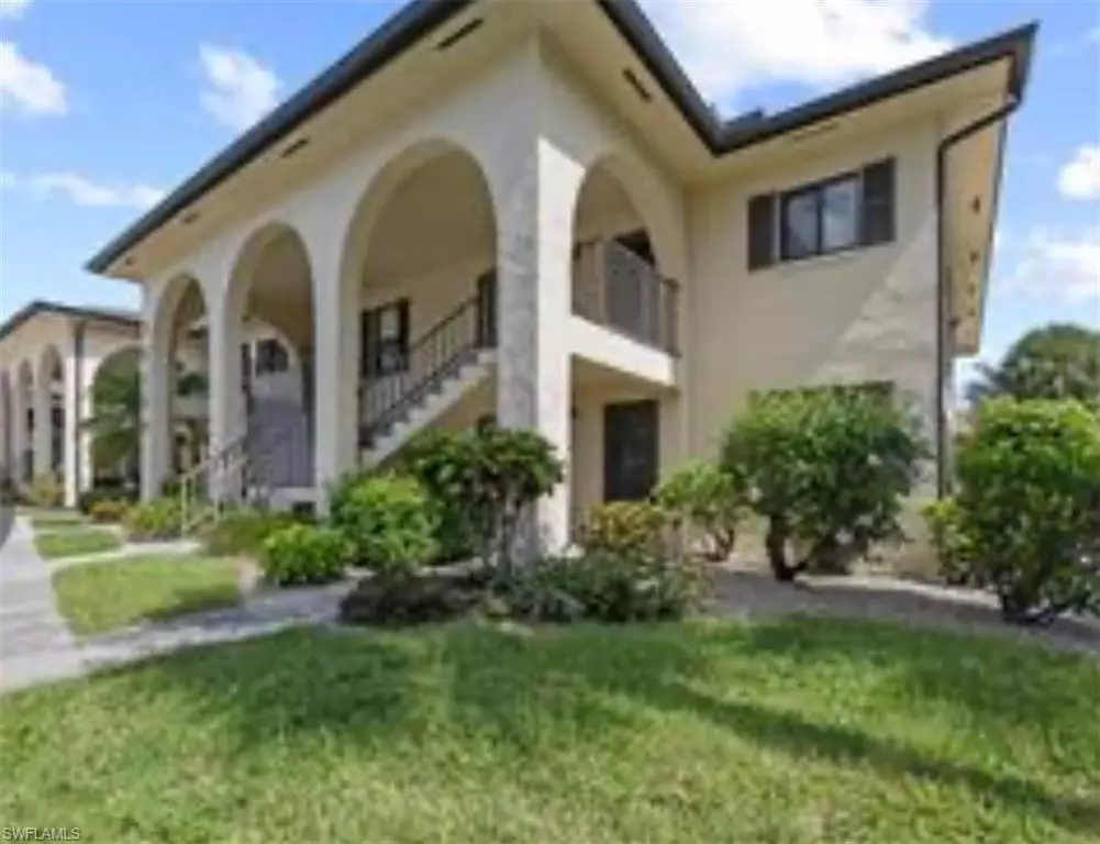Naples, FL 34112,4610 Chantelle DR #P104