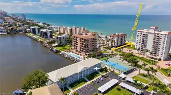 Naples, FL 34108,10682 Gulf Shore DR #205