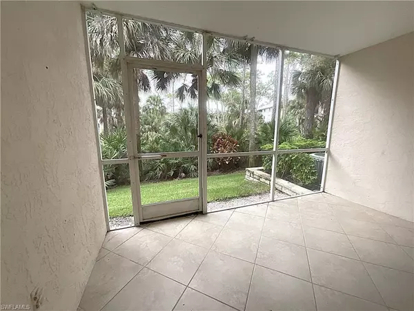 Naples, FL 34112,3002 Sandpiper Bay CIR #A103