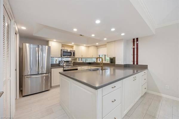 1518 Oyster Catcher PT #1518C, Naples, FL 34105