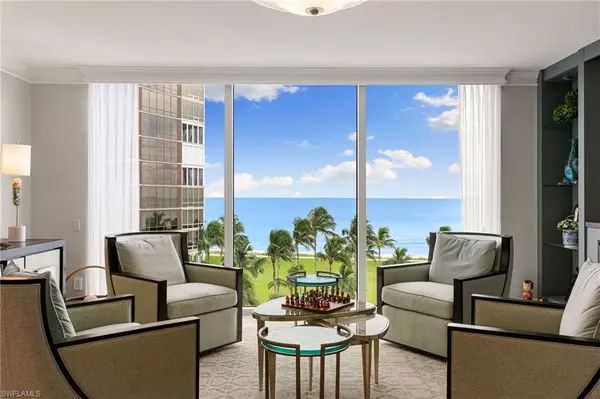 Naples, FL 34103,4401 Gulf Shore BLVD N #B603