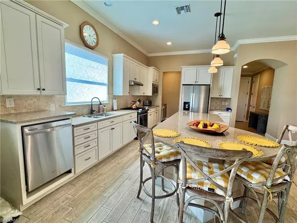 Naples, FL 34120,9418 Greyhawk TRL