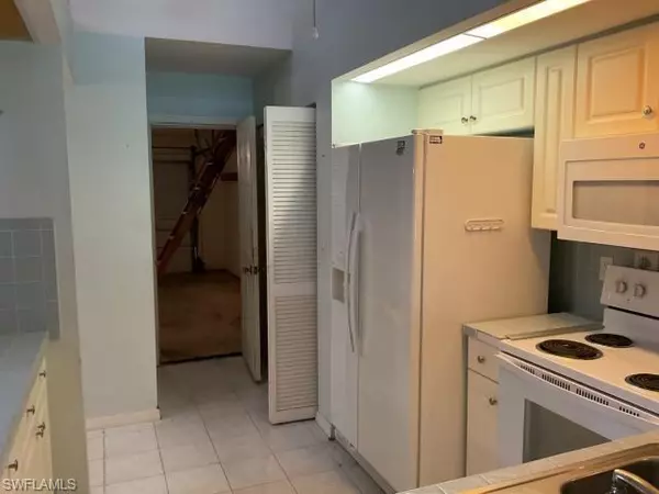 Estero, FL 33928,4190 Jace CT