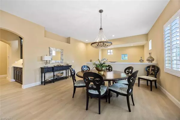 Estero, FL 33928,8551 Via Lungomare CIR #201