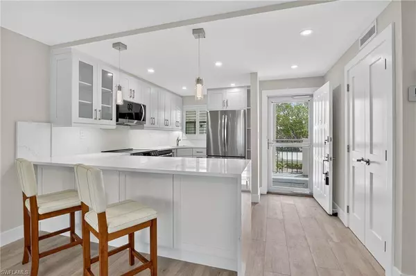 Naples, FL 34103,29 High Point CIR E #204