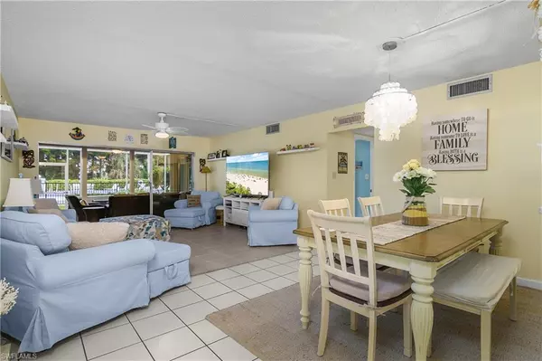 Naples, FL 34110,215 Cypress WAY E #C1