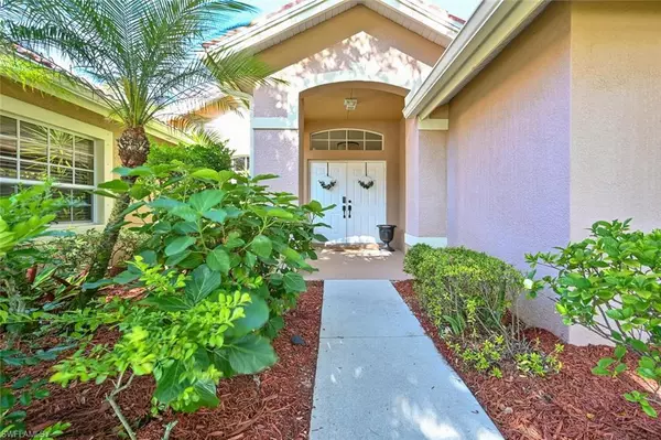 Naples, FL 34104,1331 Briarwood CT