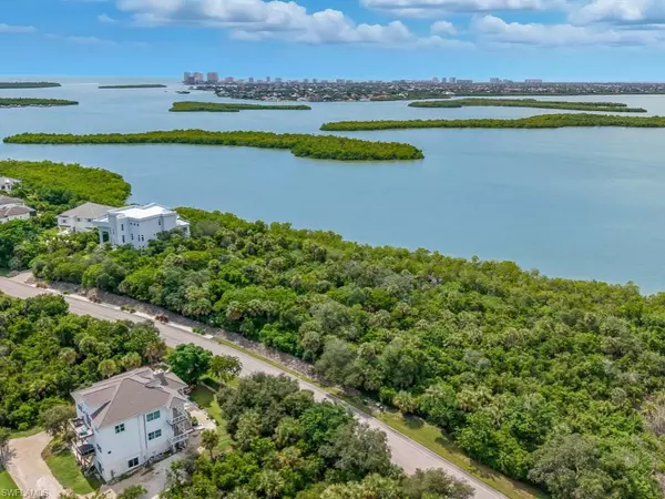 Marco Island, FL 34145,1097 Blue Hill Creek DR