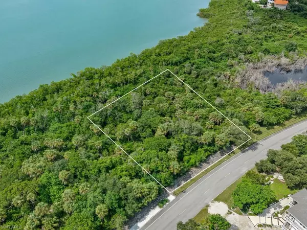 Marco Island, FL 34145,1097 Blue Hill Creek DR