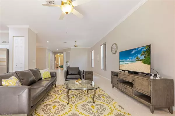 Estero, FL 33928,9011 Springview LOOP