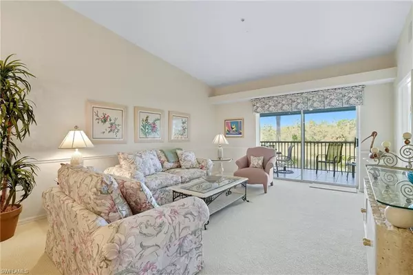 Naples, FL 34112,8655 Naples Heritage DR #3-324