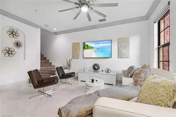 Naples, FL 34113,9108 Capistrano ST S #7405