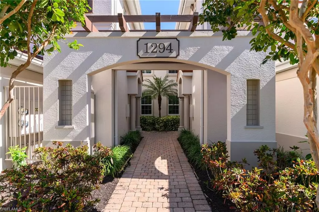 Naples, FL 34114,1294 Rialto WAY #202