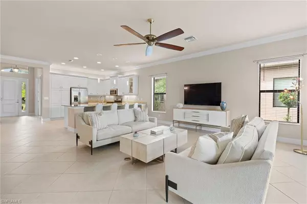 4554 Luminary AVE, Naples, FL 34119