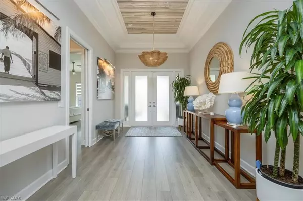 Naples, FL 34119,9565 Montelanico LOOP