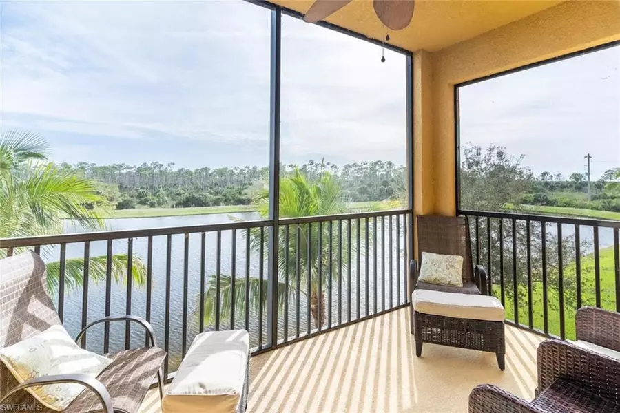 9731 Acqua CT #536, Naples, FL 34113