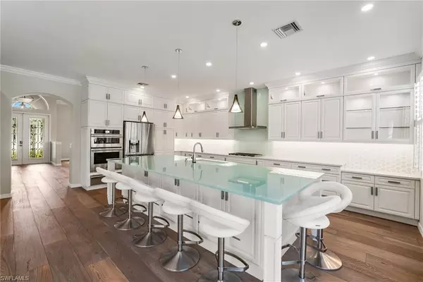 Naples, FL 34104,5801 Lago Villaggio WAY