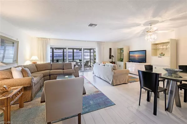 Naples, FL 34112,83 Glades BLVD #1612