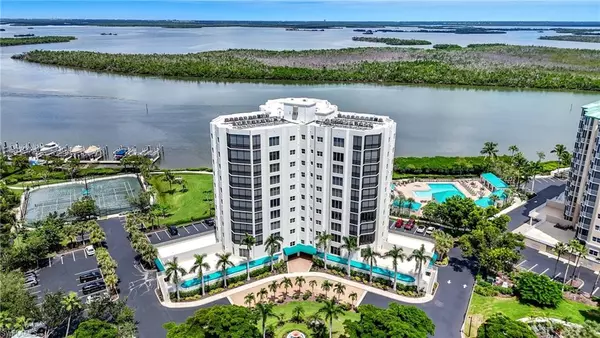 Fort Myers Beach, FL 33931,4183 Bay Beach LN #326