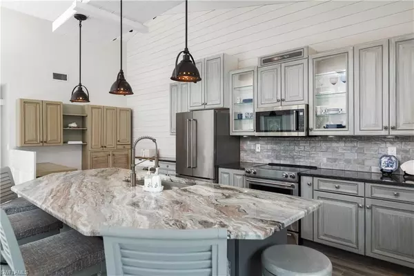 Naples, FL 34112,141 Bristol LN #C-21