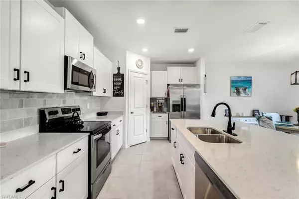 North Fort Myers, FL 33917,17812 Belforte CT