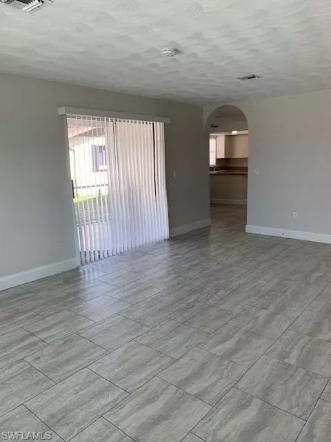 Fort Myers, FL 33967,7651 Winged Foot DR