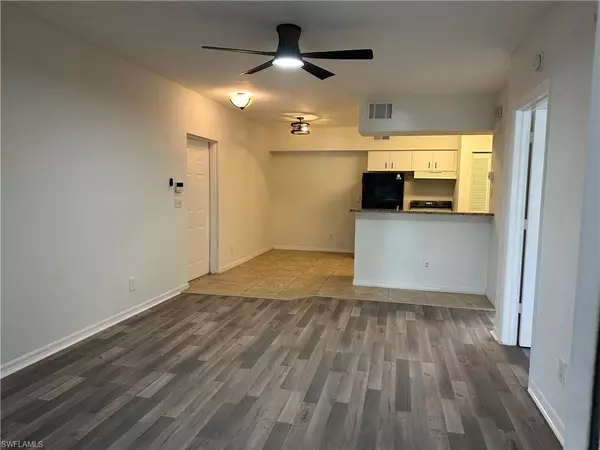 Bonita Springs, FL 34135,27103 Matheson AVE #103