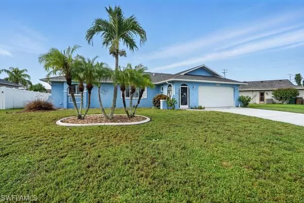 Cape Coral, FL 33990,906 SE 17th ST