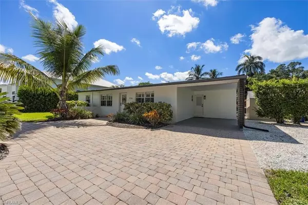 Naples, FL 34102,1236 13th AVE N