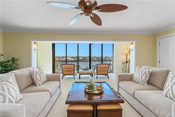 Naples, FL 34103,3000 Gulf Shore BLVD N #410