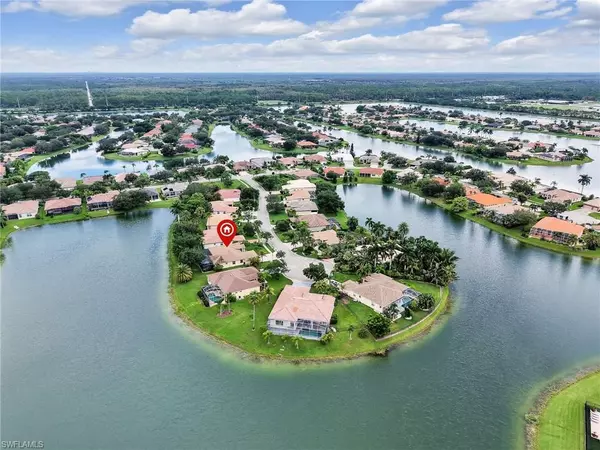 Naples, FL 34120,3274 Sturgeon Bay CT